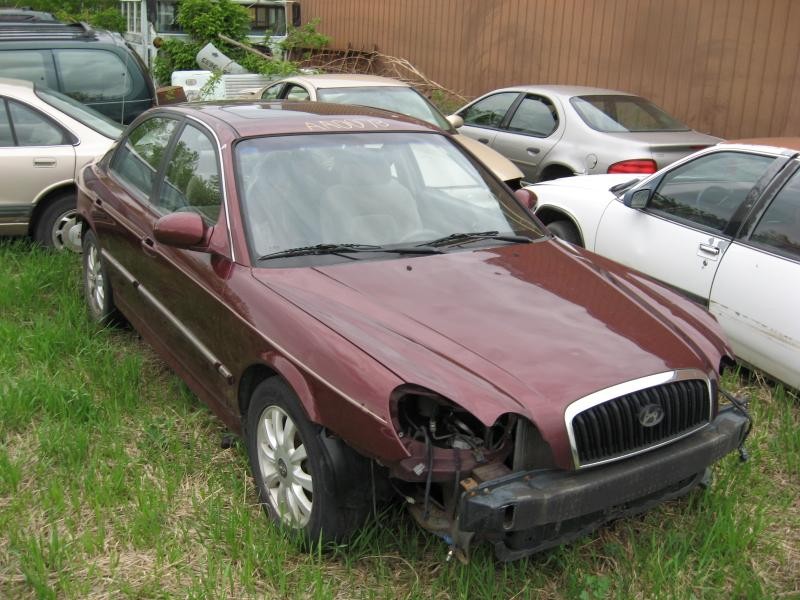 2002 Hyundai Sonata GLS (AA0078) Part Out