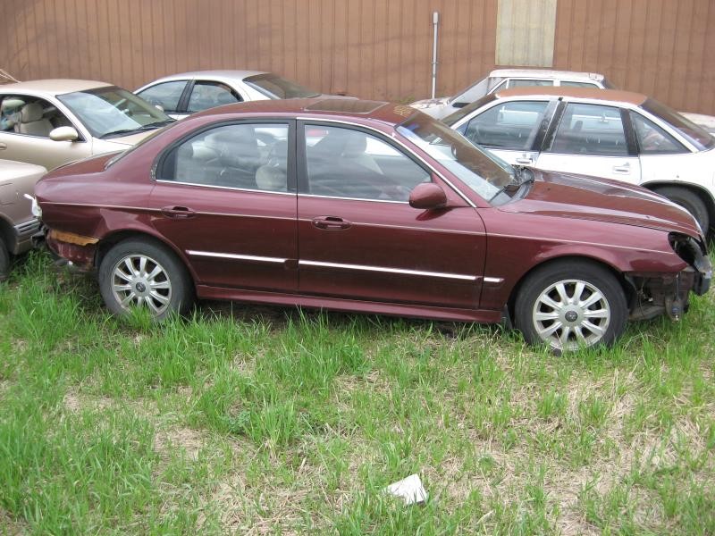 2002 Hyundai Sonata GLS (AA0078) Part Out