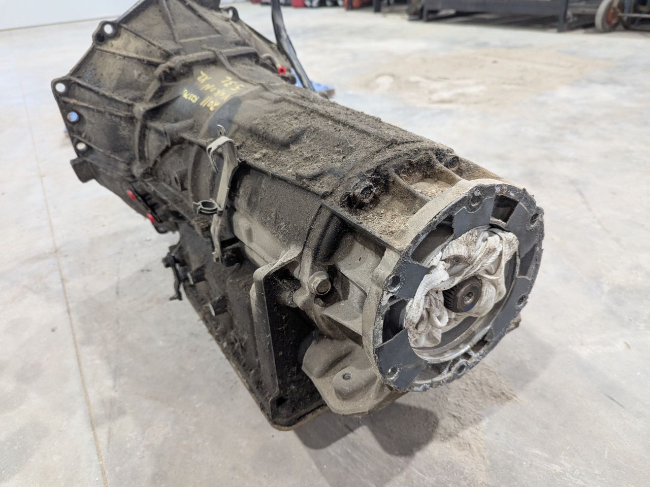 Transmission 5.3L Automatic 6-Speed 6L80 Fits 2010-2011 Yukon XL 1500