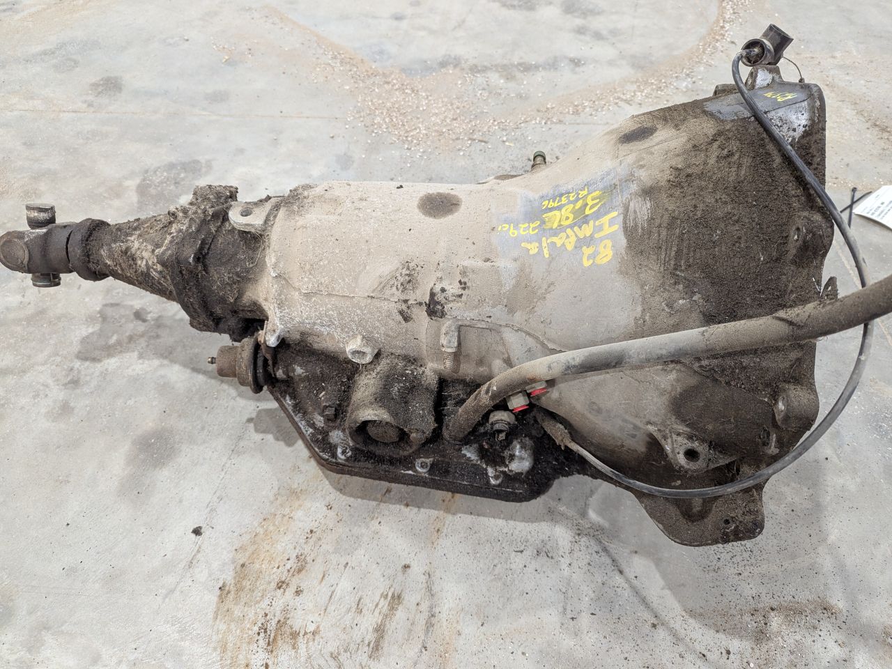 Transmission 229 V6 TH350 RWD Chevy Bell Pattern Fits 1980-1983 Impala